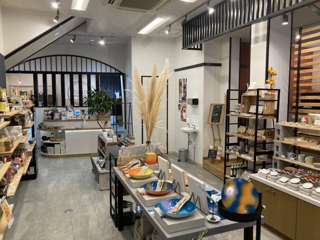 Amu Shop&Cafe-山中温泉-